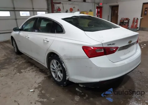 2018 Chevrolet Malibu Lt z USA, uszkodzony, nr VIN 1G1ZD5STXJF188016